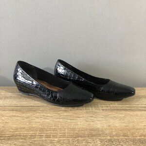 Soft Styles Hush Puppies Womens 8.5m Black Crocodile Pattern Low-heel Pumps